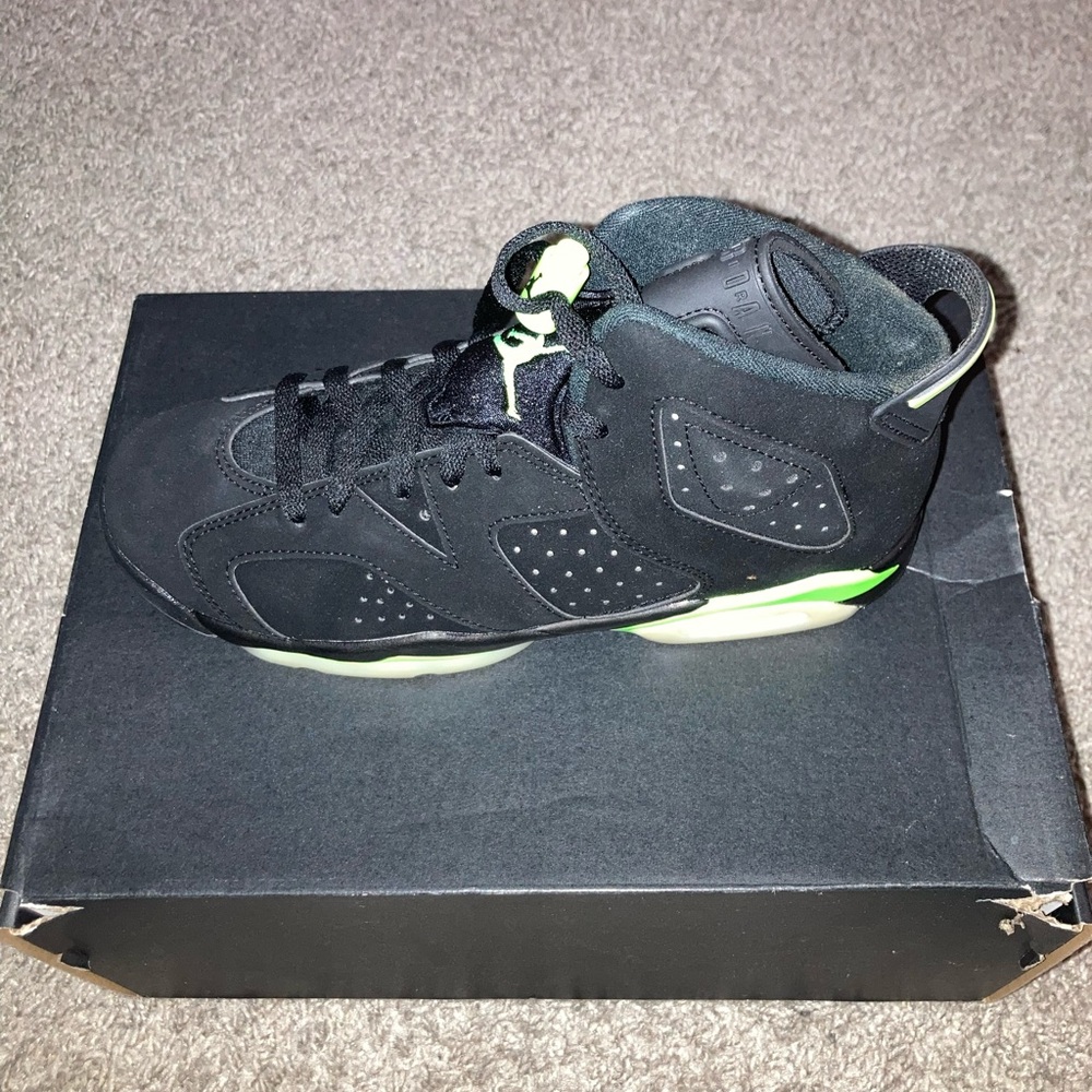 Retro 6’s